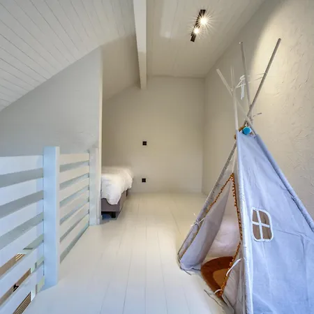 Imabel - Pour 14 Personnes Avec Sauna Et Jacuzzi Malmedy