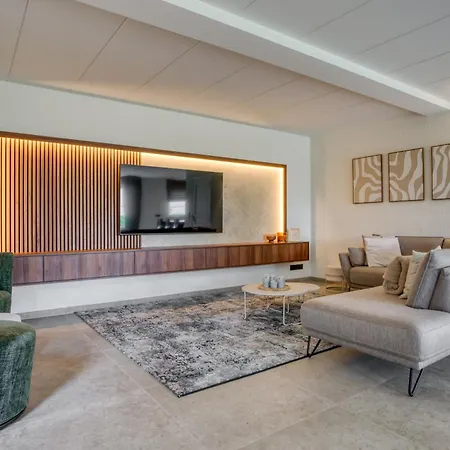 Imabel - Pour 14 Personnes Avec Sauna Et Jacuzzi Malmedy